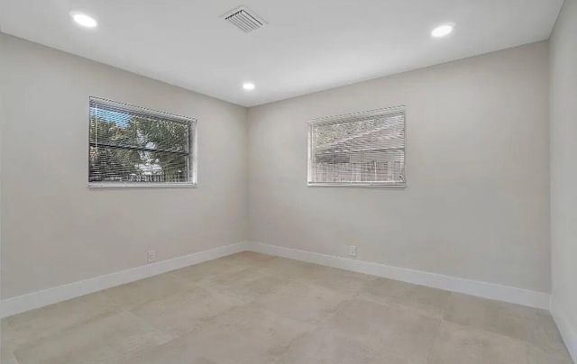 219 SE 13th Street, Deerfield Beach, FL 33441
