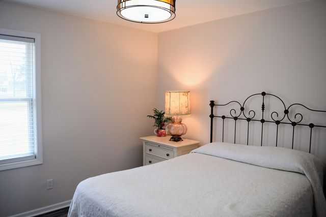 14888 S State Road, Perry, MI 48872