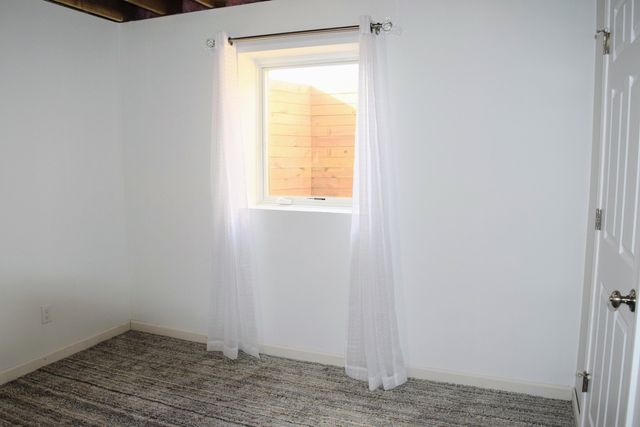 14888 S State Road, Perry, MI 48872