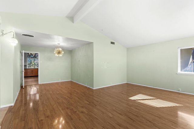 7613 Northeast Cir, Citrus Heights, CA 95610