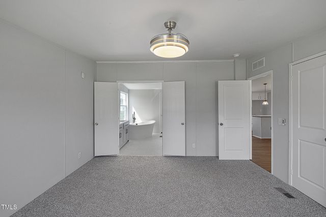 757 Precision Court, Hope Mills, NC 28348