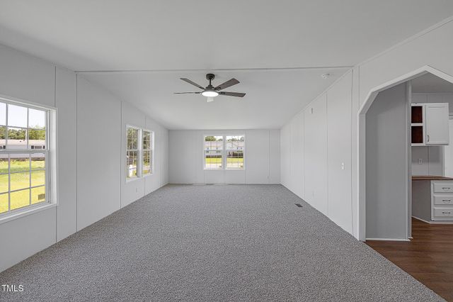 757 Precision Court, Hope Mills, NC 28348
