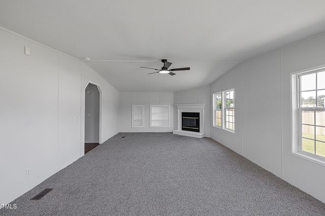 757 Precision Court, Hope Mills, NC 28348