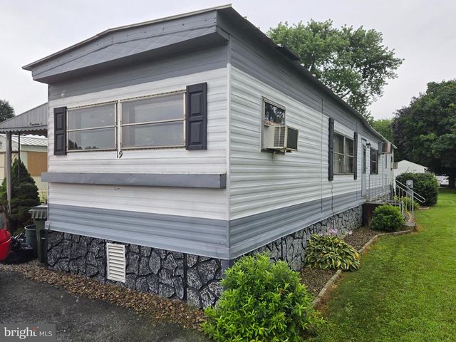 111 N RAMONA RD. #19, Myerstown, PA 17067