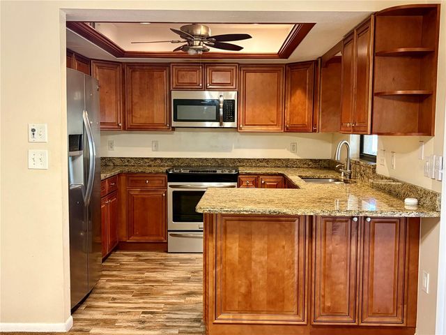 4892 GREENCROFT ROAD, Sarasota, FL 34235