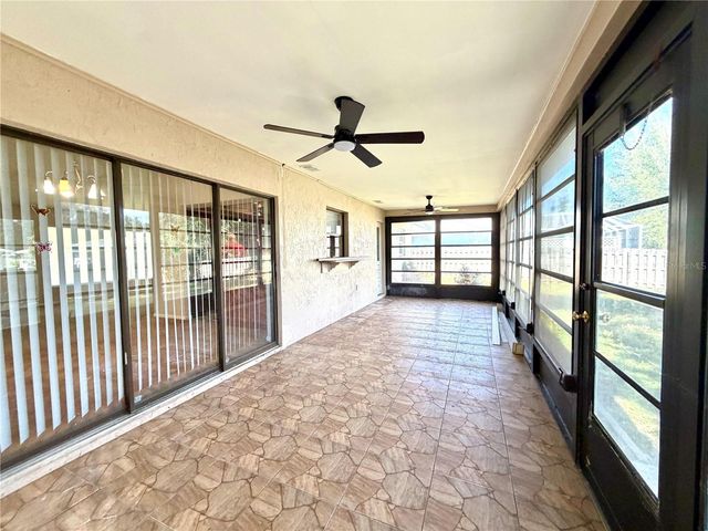 4892 GREENCROFT ROAD, Sarasota, FL 34235