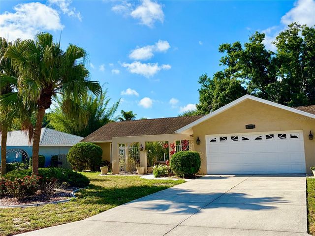 4892 GREENCROFT ROAD, Sarasota, FL 34235
