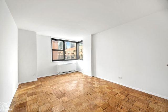 340 E 93rd St Apt 4B, New York City, NY 10128