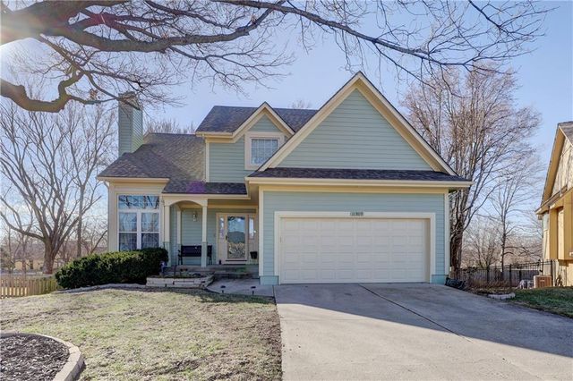 11809 W 115 Street, Overland Park, KS 66210