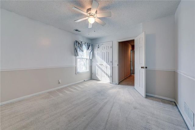 11809 W 115 Street, Overland Park, KS 66210