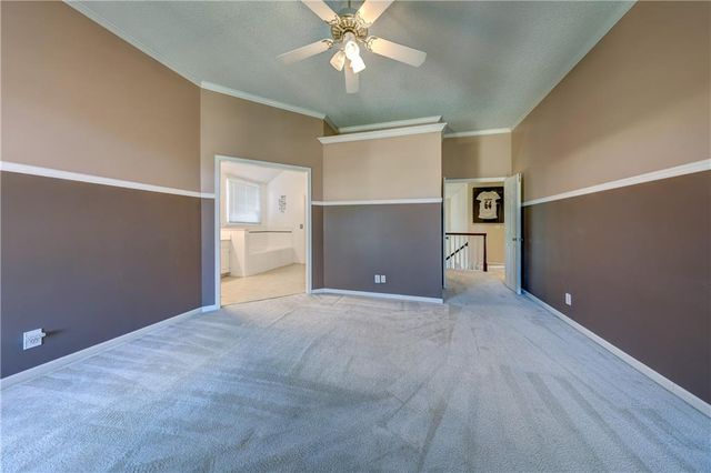 11809 W 115 Street, Overland Park, KS 66210