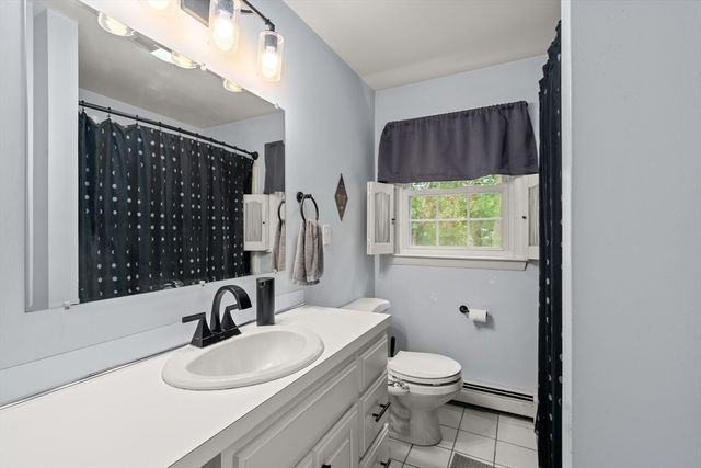 24 Barberry Drive, Seekonk, MA 02771