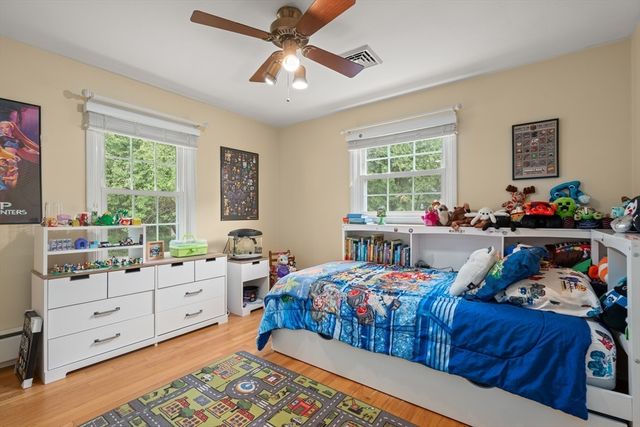 24 Barberry Drive, Seekonk, MA 02771