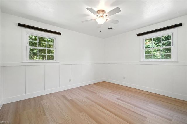 2827 Lambert TRL, Chesapeake, VA 23323