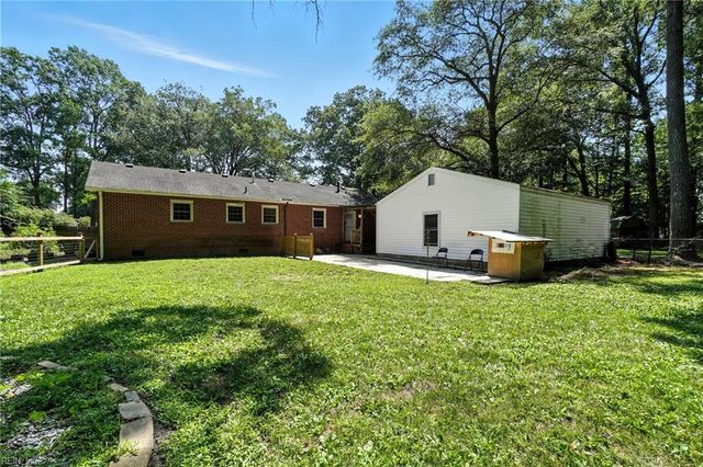2827 Lambert TRL, Chesapeake, VA 23323