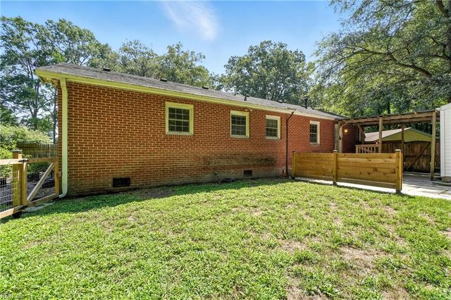 2827 Lambert TRL, Chesapeake, VA 23323
