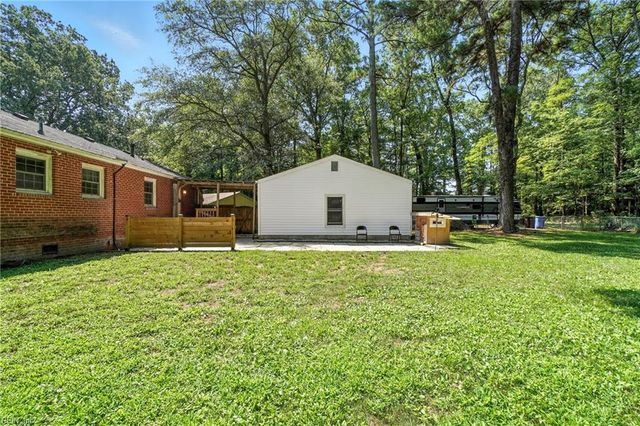 2827 Lambert TRL, Chesapeake, VA 23323