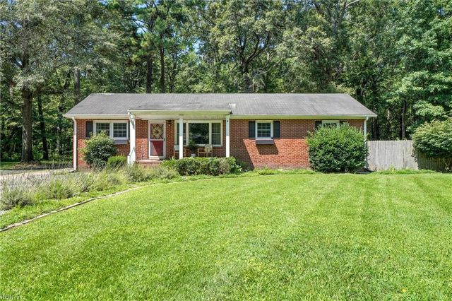 2827 Lambert TRL, Chesapeake, VA 23323