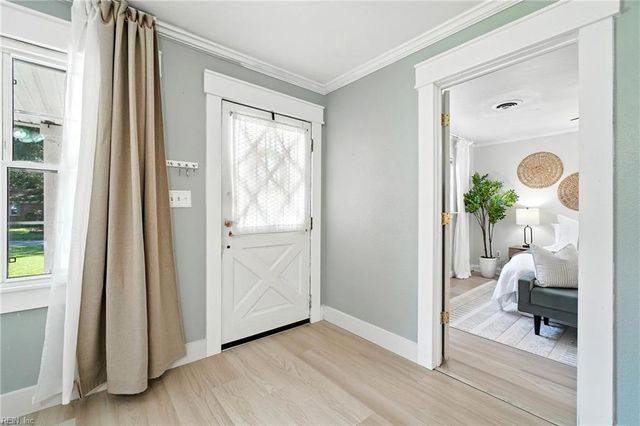 2827 Lambert TRL, Chesapeake, VA 23323