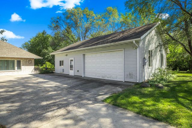 5110 River Road NE, Sauk Rapids, MN 56379