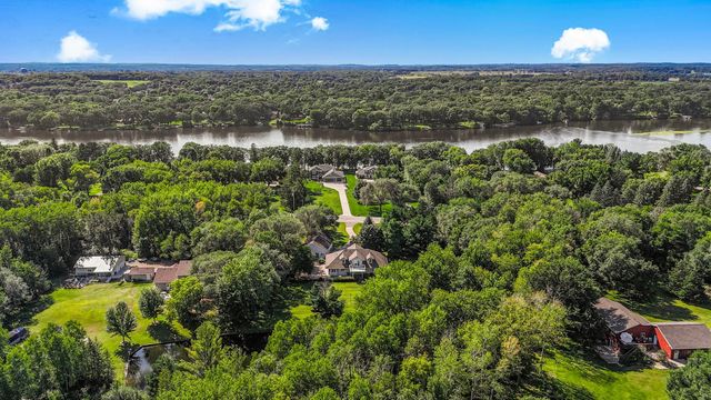 5110 River Road NE, Sauk Rapids, MN 56379