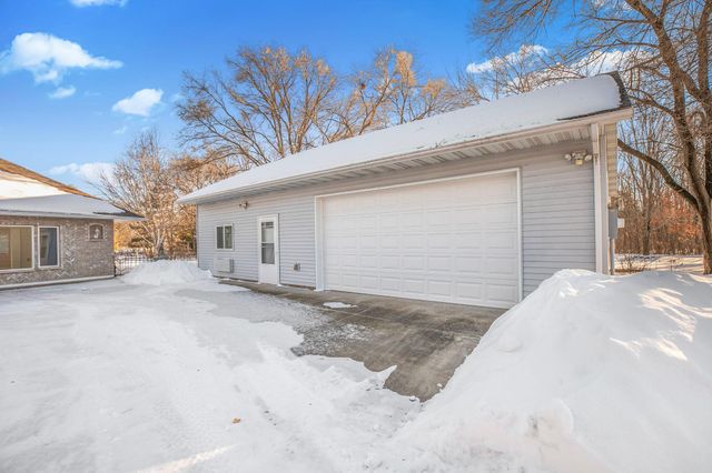 5110 River Road NE, Sauk Rapids, MN 56379