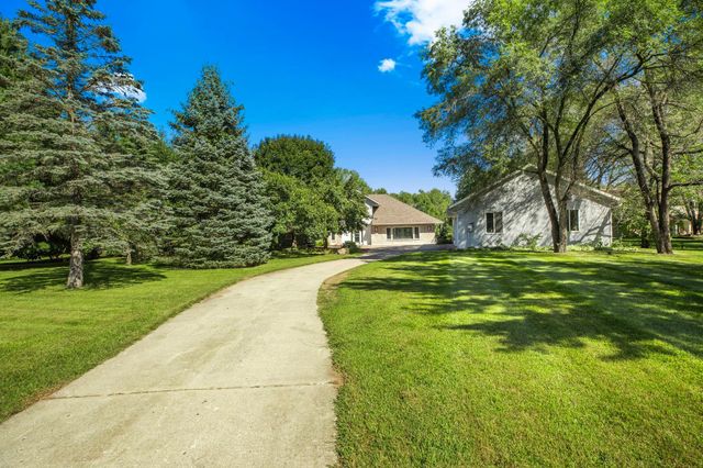 5110 River Road NE, Sauk Rapids, MN 56379