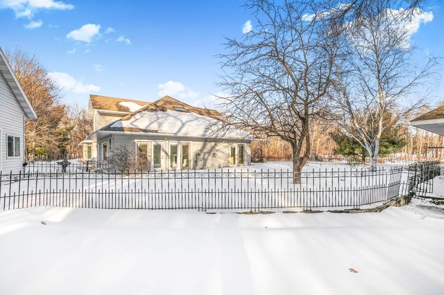 5110 River Road NE, Sauk Rapids, MN 56379