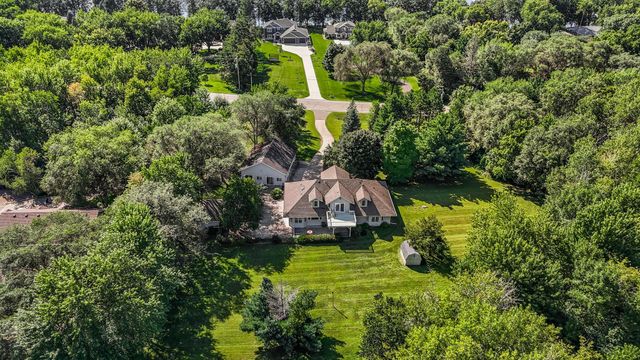 5110 River Road NE, Sauk Rapids, MN 56379