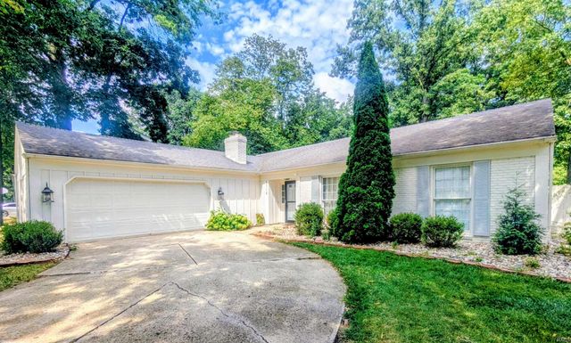 5114 W Arlington Park Boulevard, Fort Wayne, IN 46835
