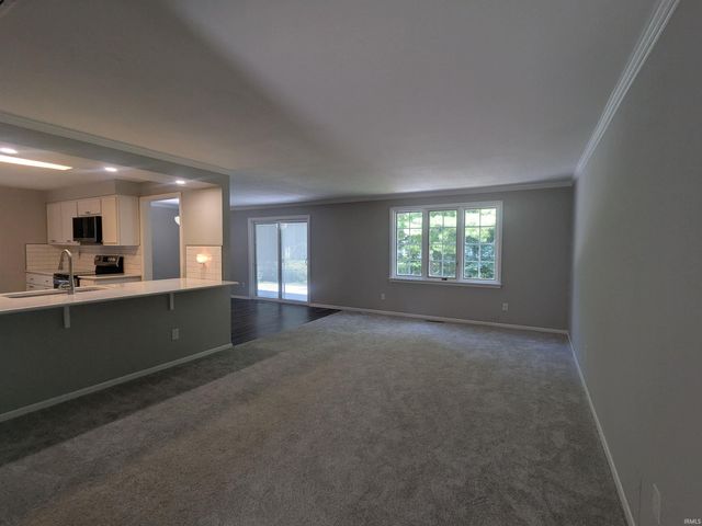 5114 W Arlington Park Boulevard, Fort Wayne, IN 46835
