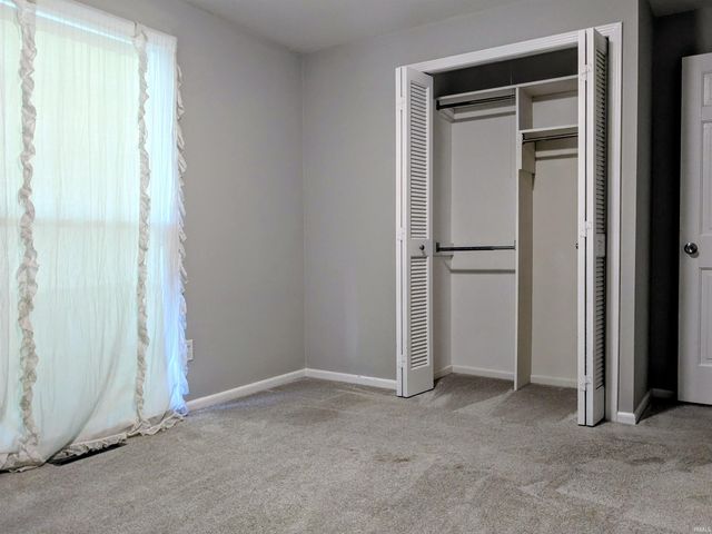 5114 W Arlington Park Boulevard, Fort Wayne, IN 46835