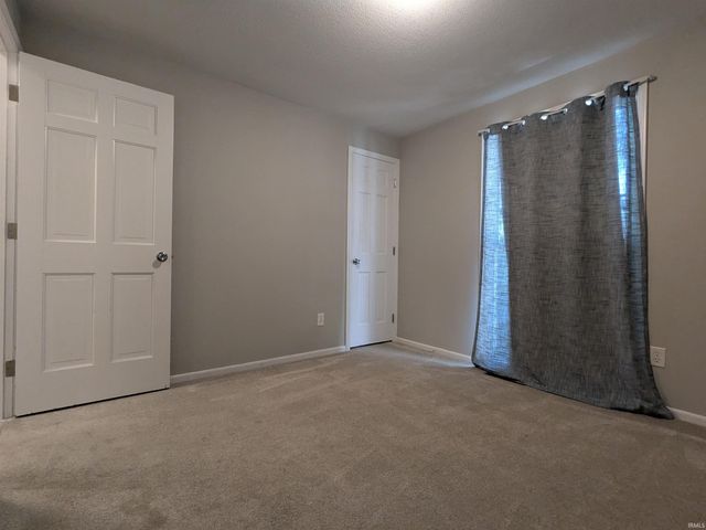 5114 W Arlington Park Boulevard, Fort Wayne, IN 46835