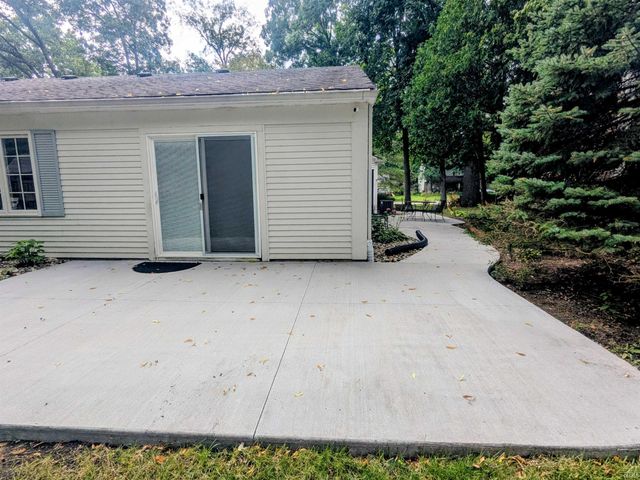 5114 W Arlington Park Boulevard, Fort Wayne, IN 46835