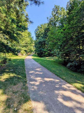 5114 W Arlington Park Boulevard, Fort Wayne, IN 46835