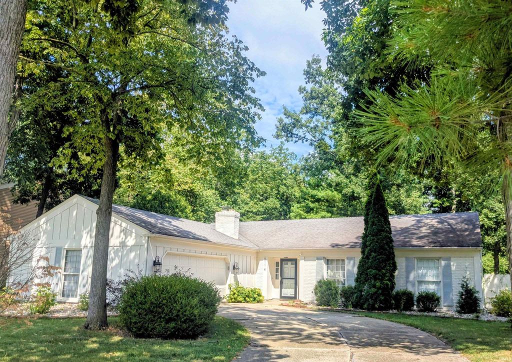 5114 W Arlington Park Boulevard, Fort Wayne, IN 46835