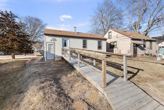 3223 McKinley Avenue, Davenport, IA 52802