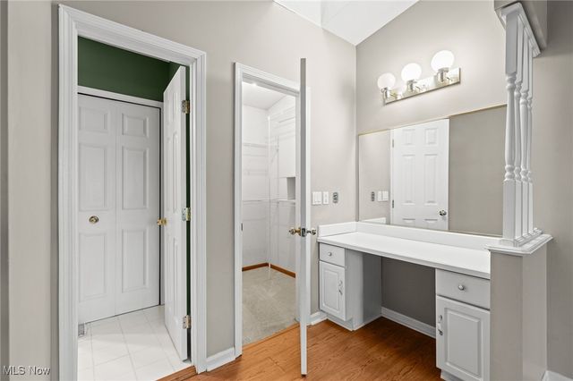 9201 Old Meadow Drive, Chagrin Falls, OH 44023