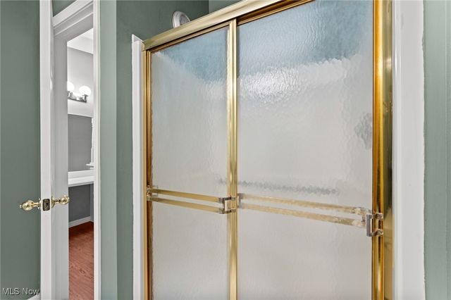 9201 Old Meadow Drive, Chagrin Falls, OH 44023