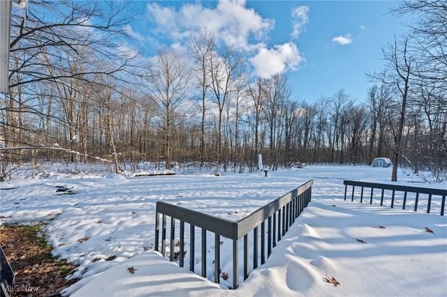 9201 Old Meadow Drive, Chagrin Falls, OH 44023