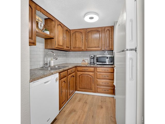 1057 E 5th St, Loveland, CO 80537