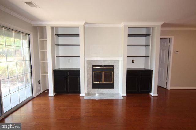 12288 WADSWORTH WAY, Woodbridge, VA 22192