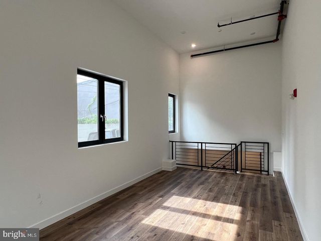 436 DIAMOND ST, Philadelphia, PA 19122