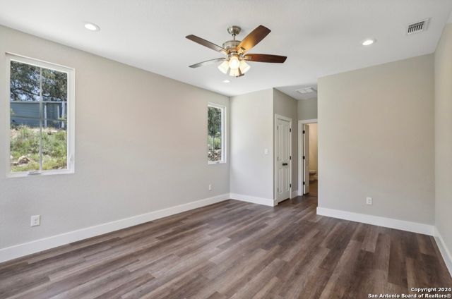 750 la paloma, Canyon Lake, TX 78133