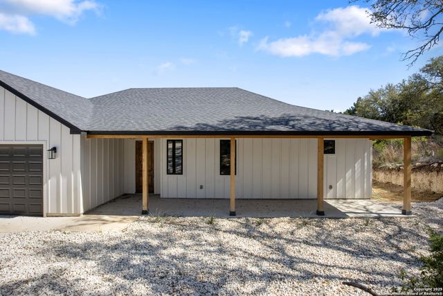 750 la paloma, Canyon Lake, TX 78133