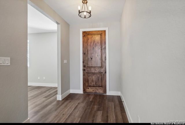 750 la paloma, Canyon Lake, TX 78133
