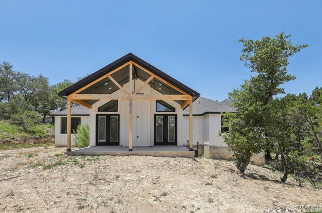 750 la paloma, Canyon Lake, TX 78133