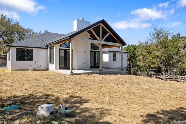 750 la paloma, Canyon Lake, TX 78133
