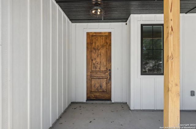 750 la paloma, Canyon Lake, TX 78133