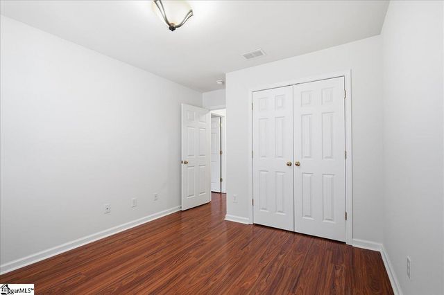 200 Greenbush Court, Mauldin, SC 29662